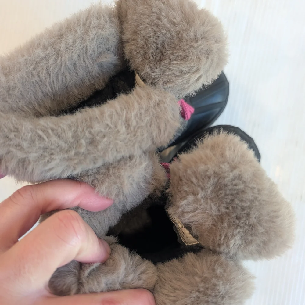 TAMARACK Girls Gray Fur-Lined Lace-up Winter Snow Boots Size 8